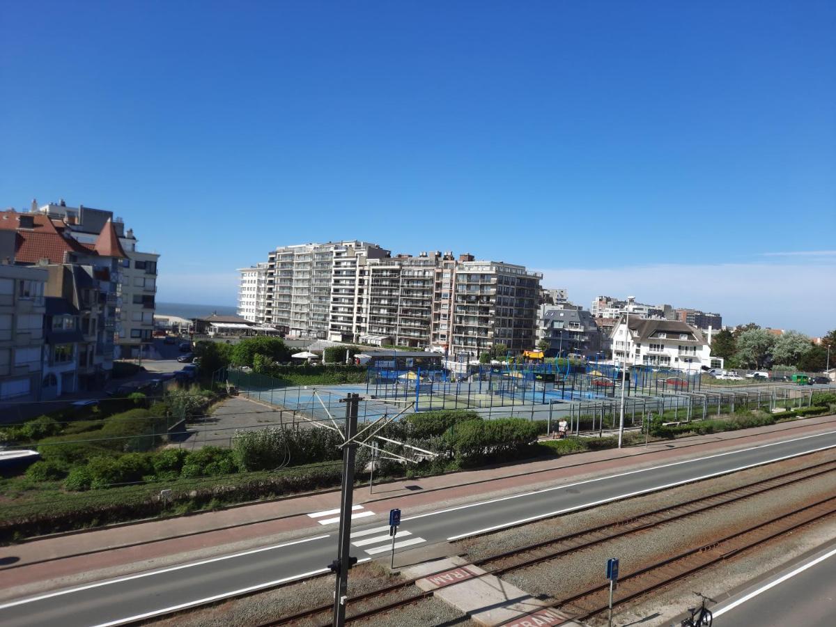 Beachstudio Westende With Sea View Миделкерке Екстериор снимка