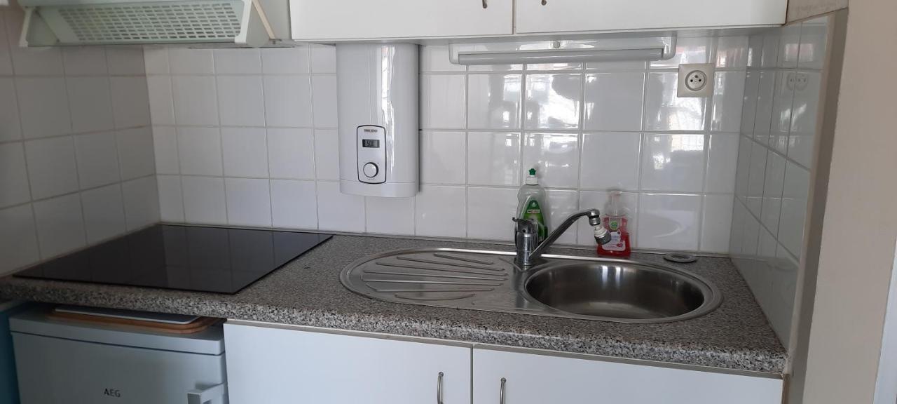 Beachstudio Westende With Sea View Миделкерке Екстериор снимка