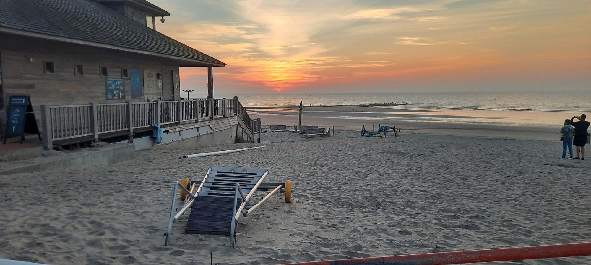 Beachstudio Westende With Sea View Миделкерке Екстериор снимка